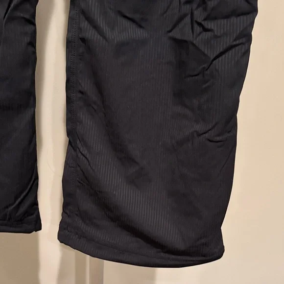 Lululemon Athletica Black Joggers Rare Find Size 4 New with Tags Amazing Deal - Picture 5 of 12